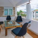 One-bedroom In Lejlighed *